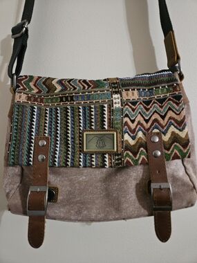 Boho Woven Crossbody Bag in Multicolor